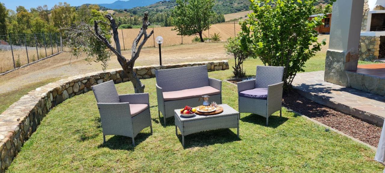 House Tra Mare E Montagna Vakantiehuis